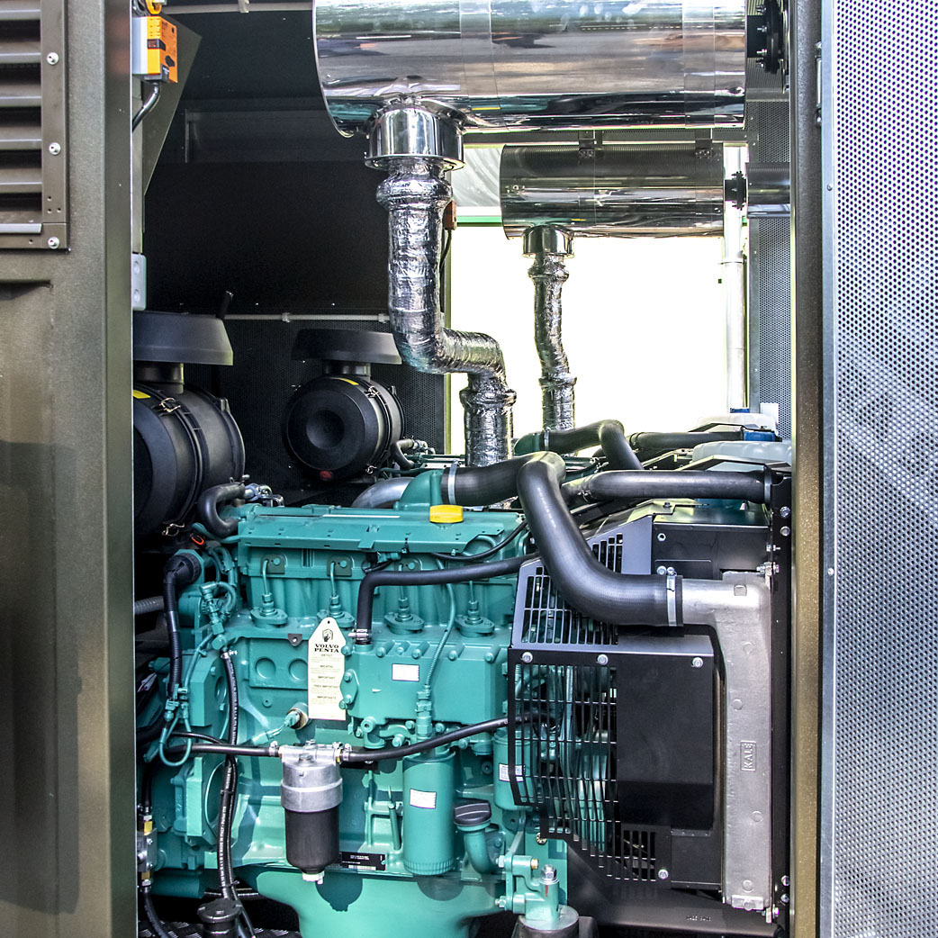 Kontenerowa Elektrownia Polowa KEP 2x65 - Przedział zespołów prądotwórczych