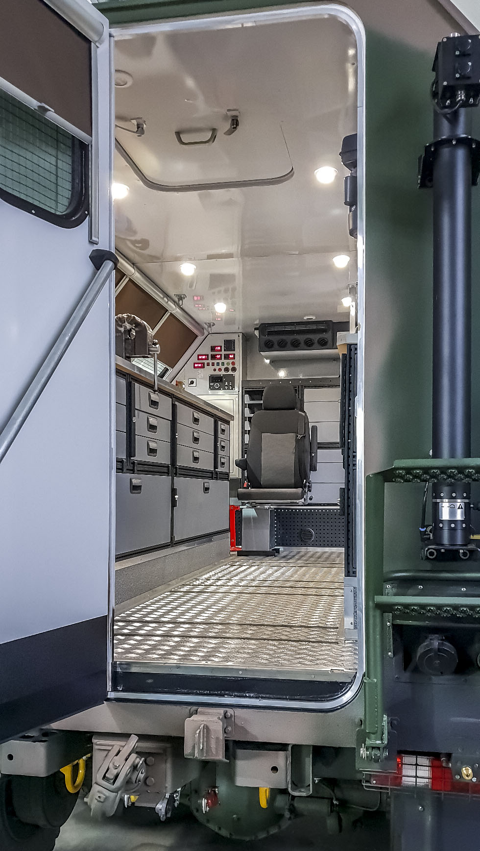 Nadwozie Specjalne do Zabudowy NZS - widok wnętrza