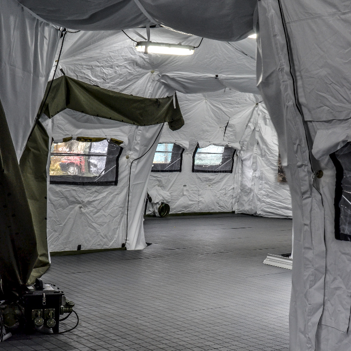 SOP I - Sala Opatrunkowa Poziomu I - Wnętrze namiotów