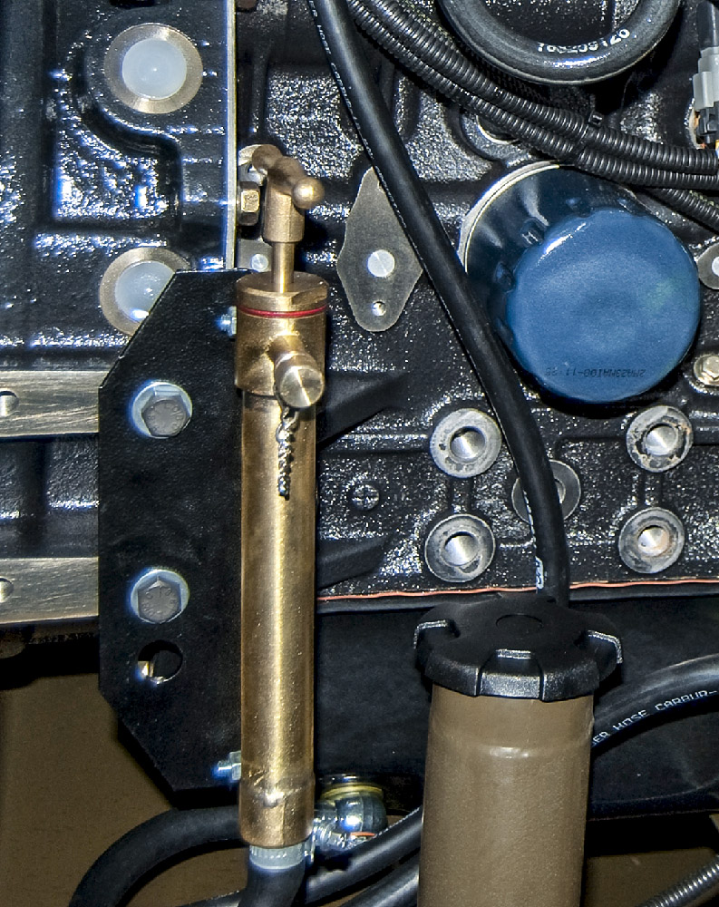 Zespół prądotwórczy ZPW 16 DTPEZ - Pompka wymiany oleju